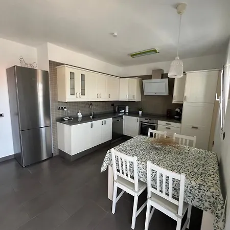 Апартаменти Celma *